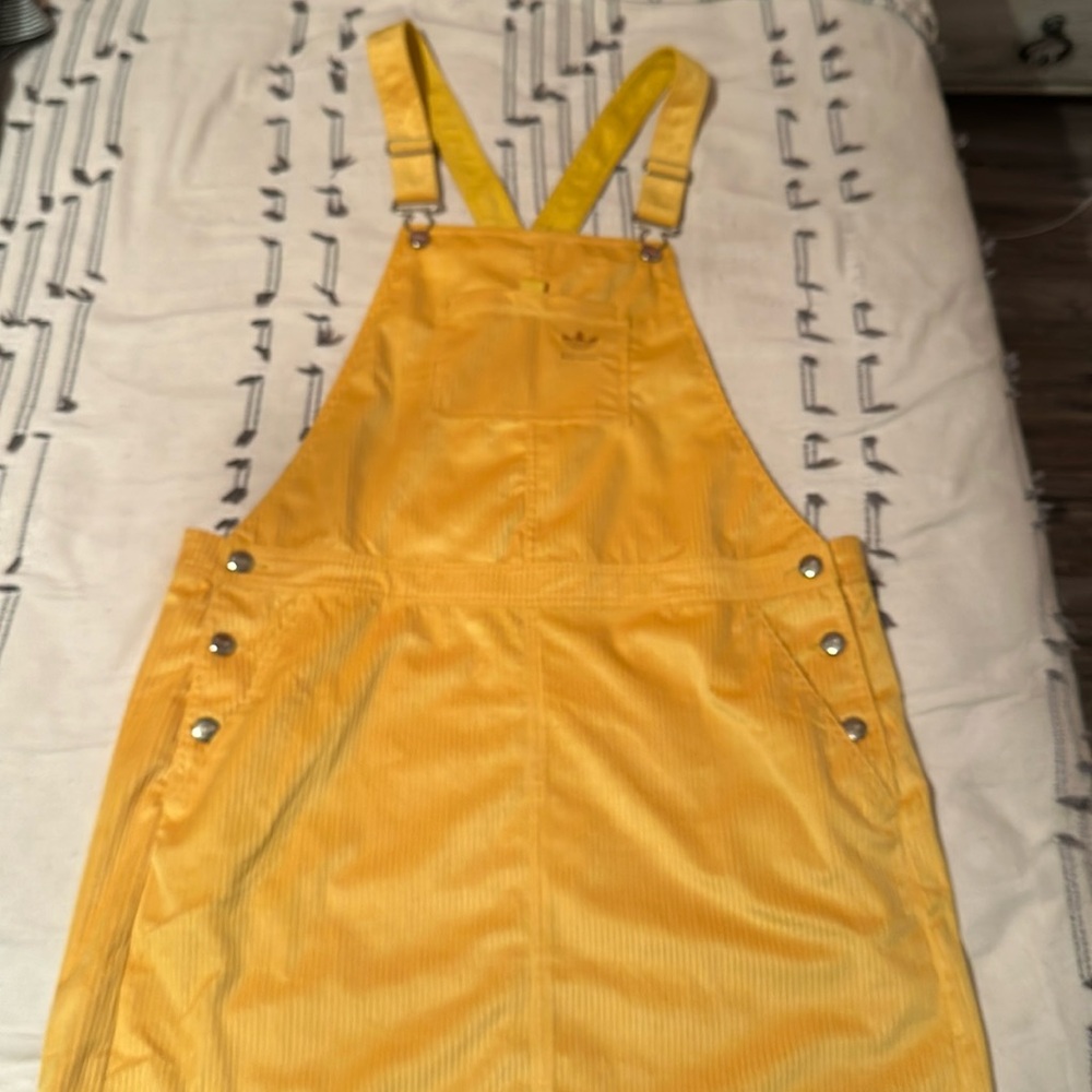 Never worn